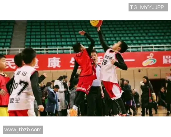 成都篮球队逆袭之路的真实记录与奋斗精神的展现 成都篮球队逆袭之路的真实记录与奋斗精神的展现